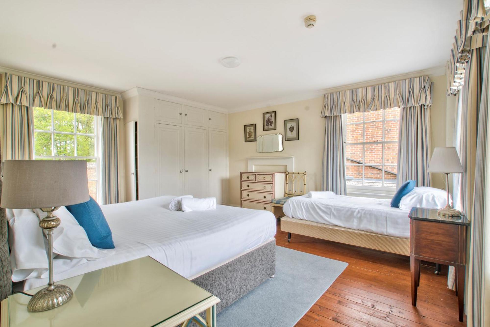 Abbey House By Group Retreats Villa Saffron Walden Buitenkant foto