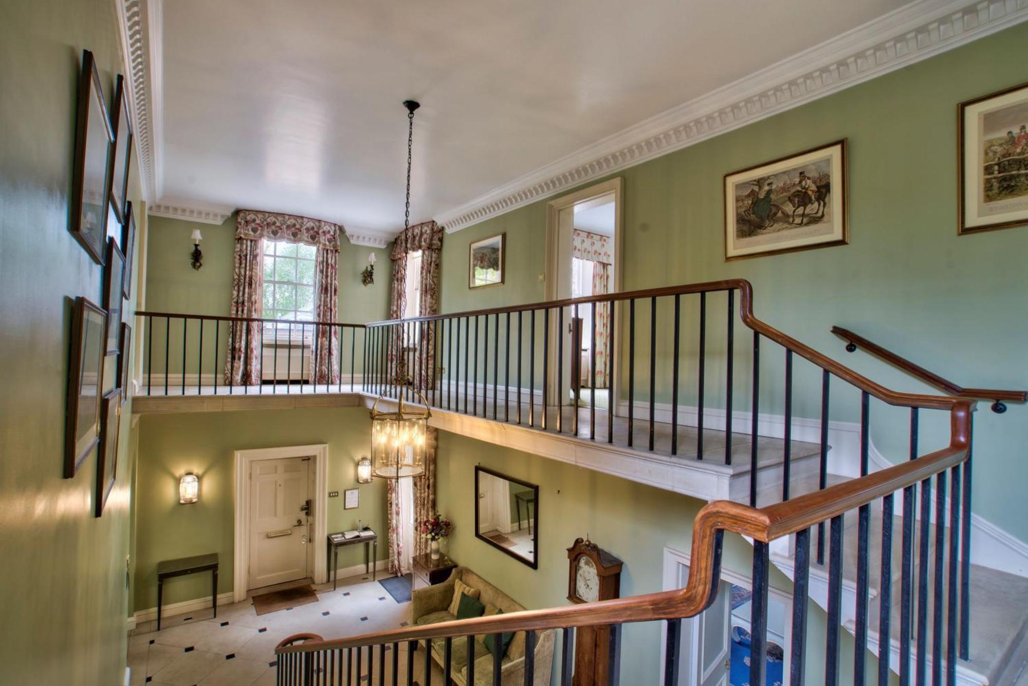 Abbey House By Group Retreats Villa Saffron Walden Buitenkant foto